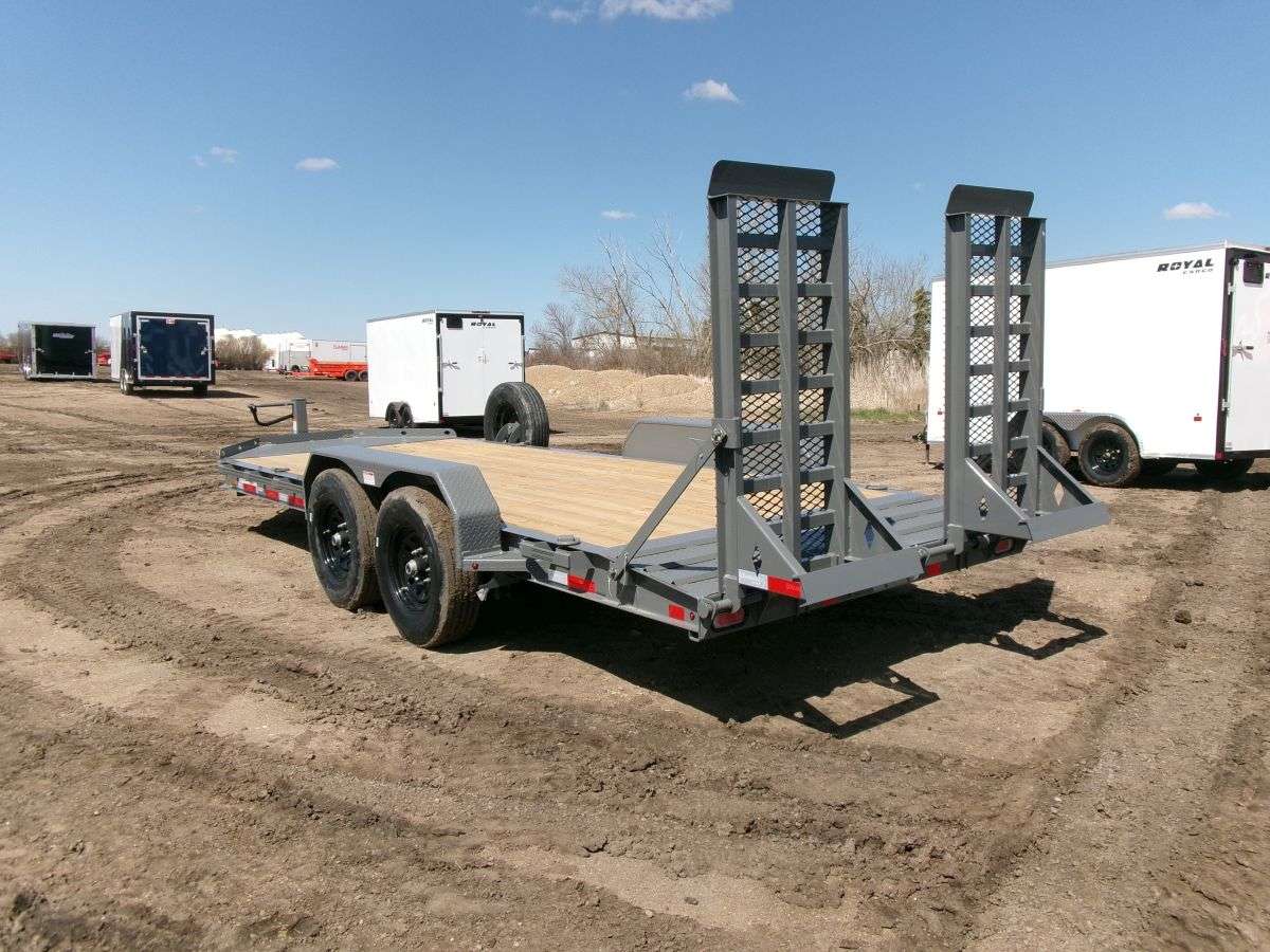 2024 Diamond C LPX 8'6" x 18' Beavertail Flat Deck