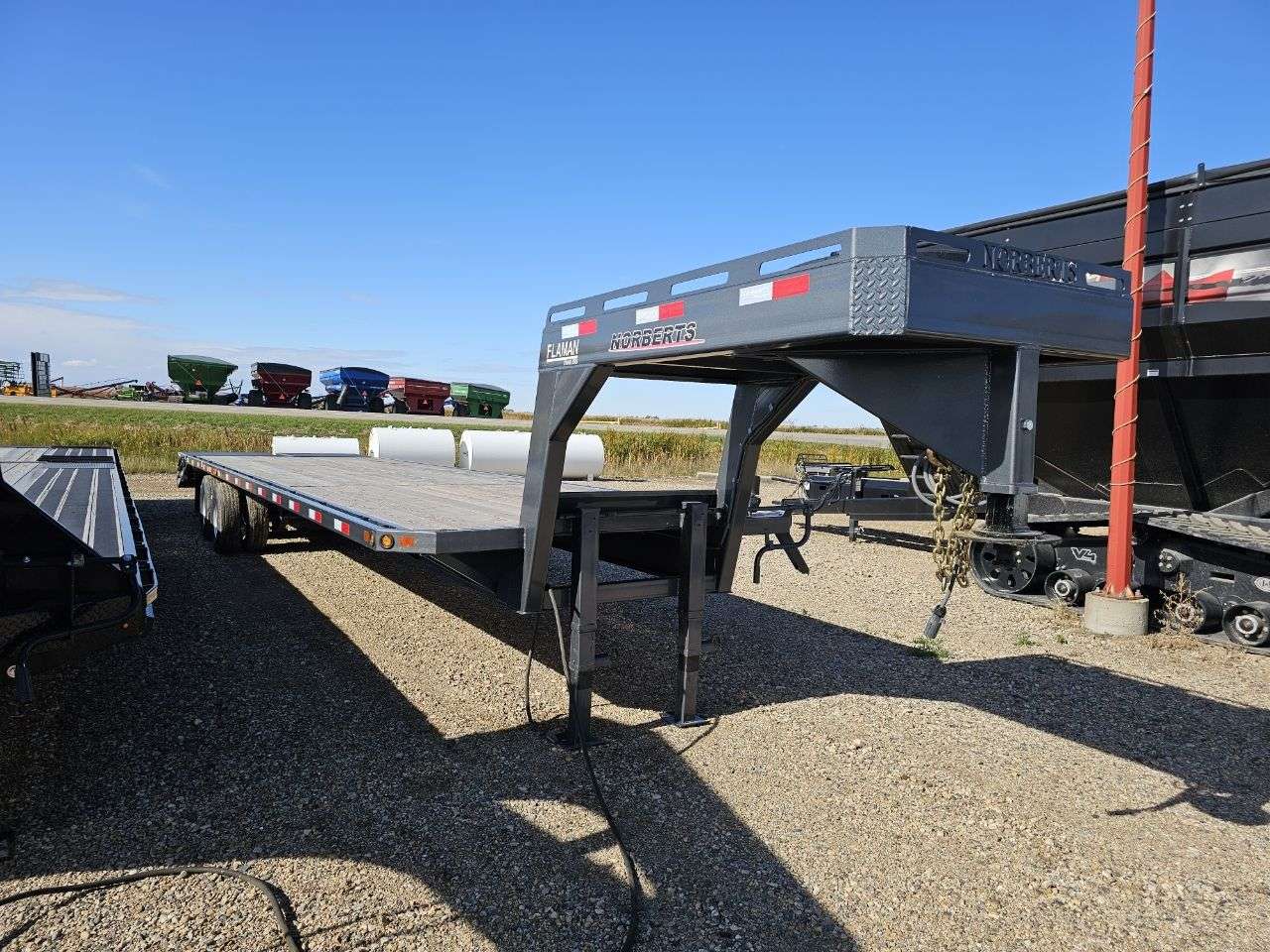 2024 Norbert FDG 8'4" x 35' Gooseneck Beavertail Flat Deck