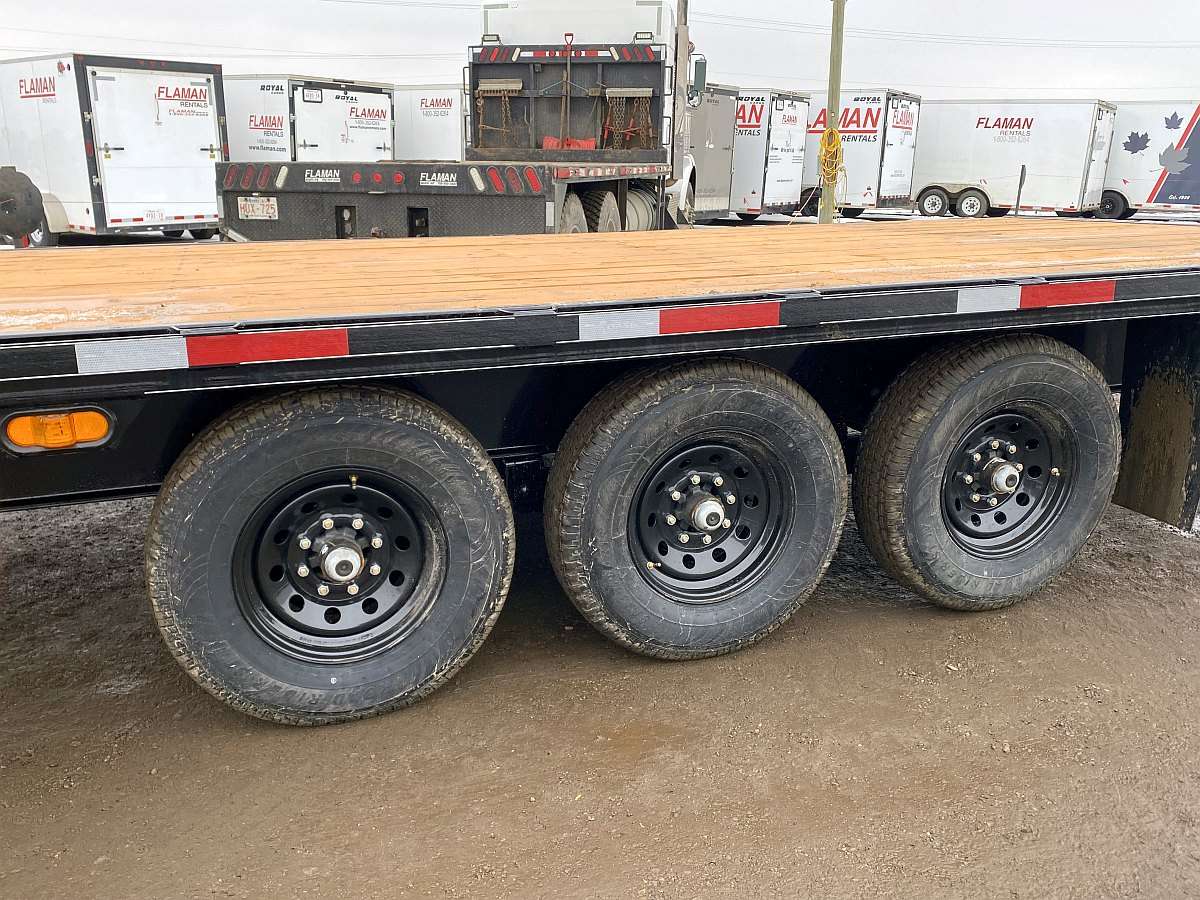 2024 Oasis 26' Highboy Trailer