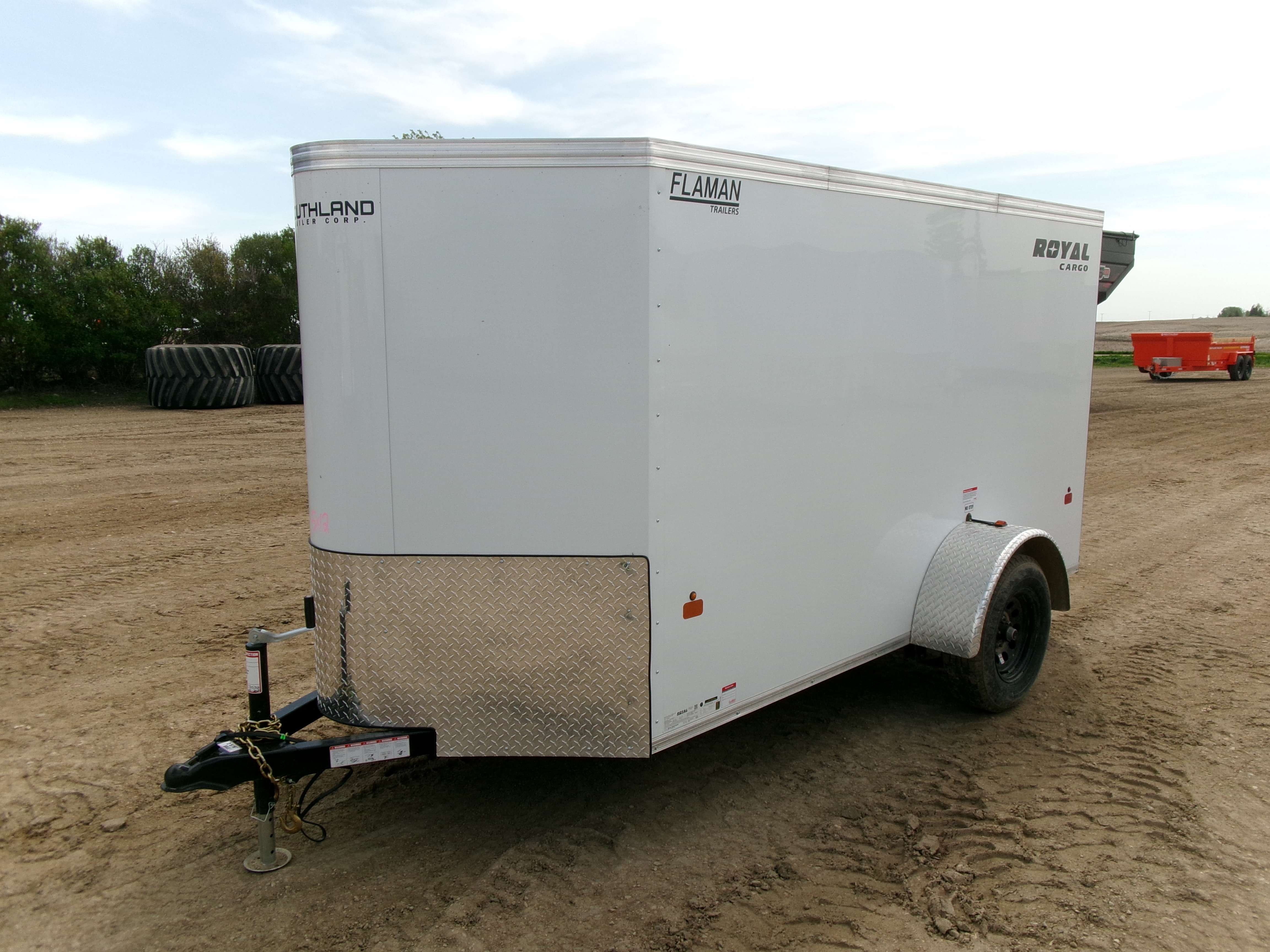 2024 Royal LCH 5' x 10' V-Nose Cargo