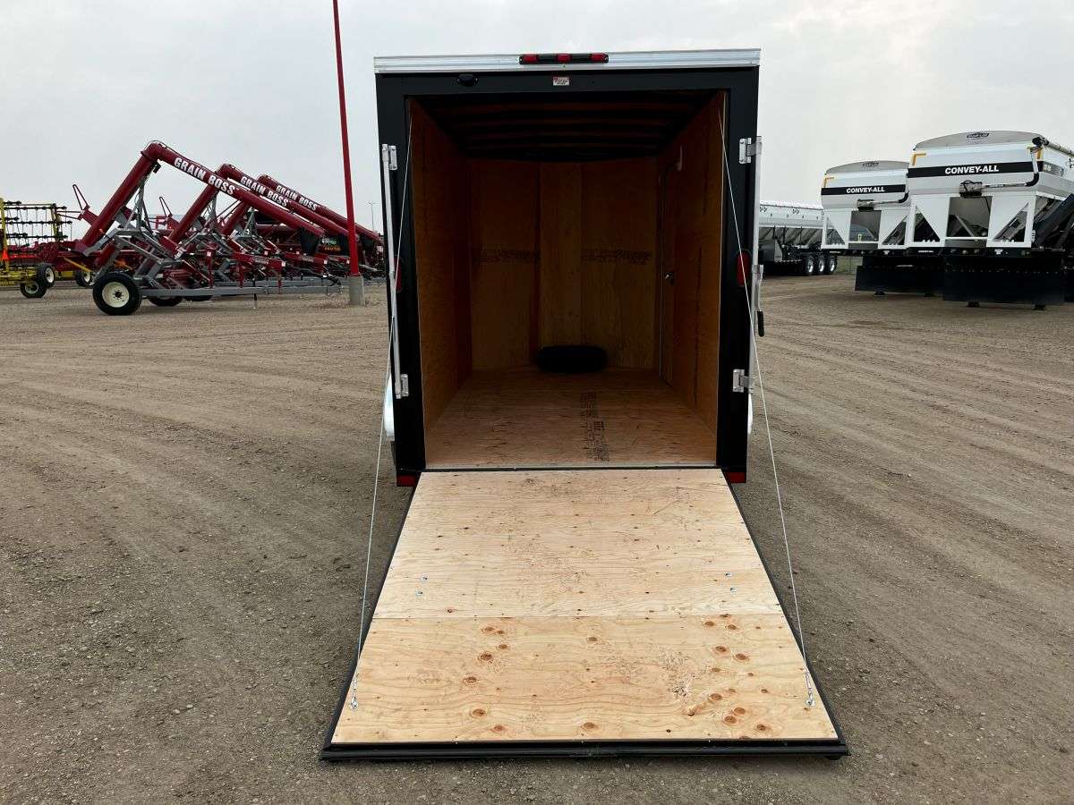 2024 Royal LCH 6' x 12' V-Nose Cargo