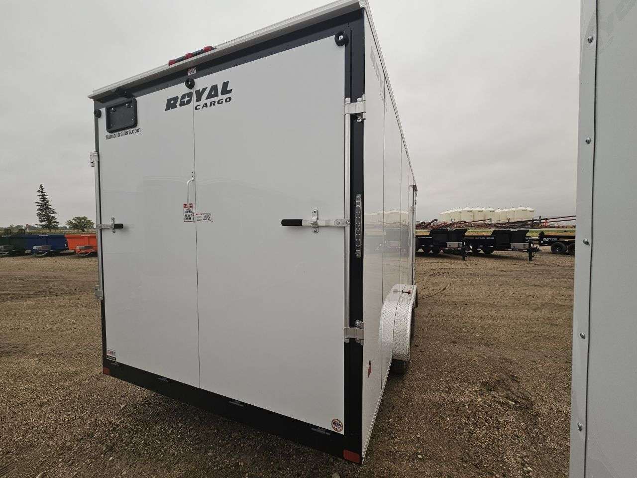 2024 Royal LCH 7'6" x 18' V-Nose Cargo