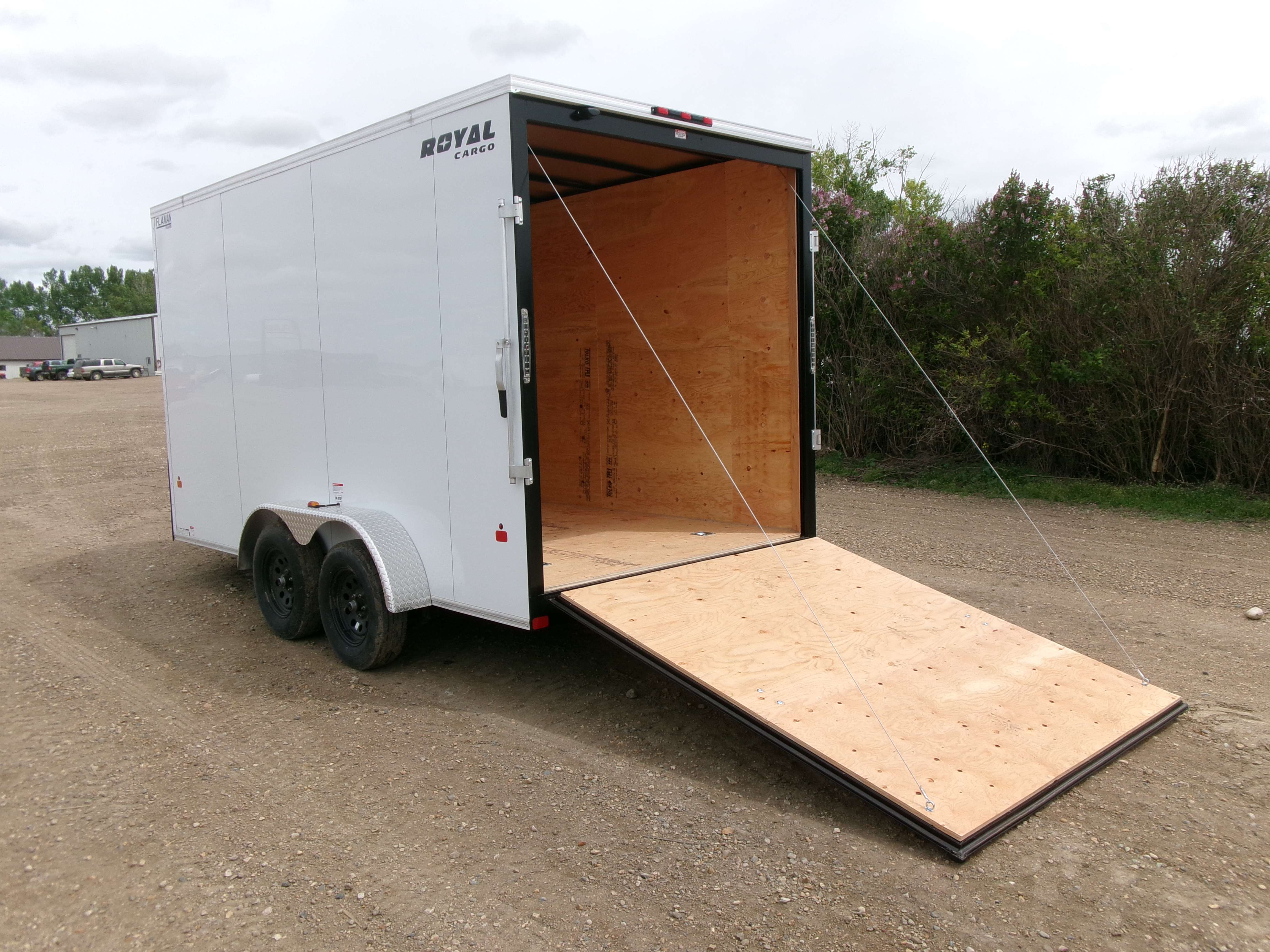 2024 Royal LCH 7' x 14' V-Nose Cargo