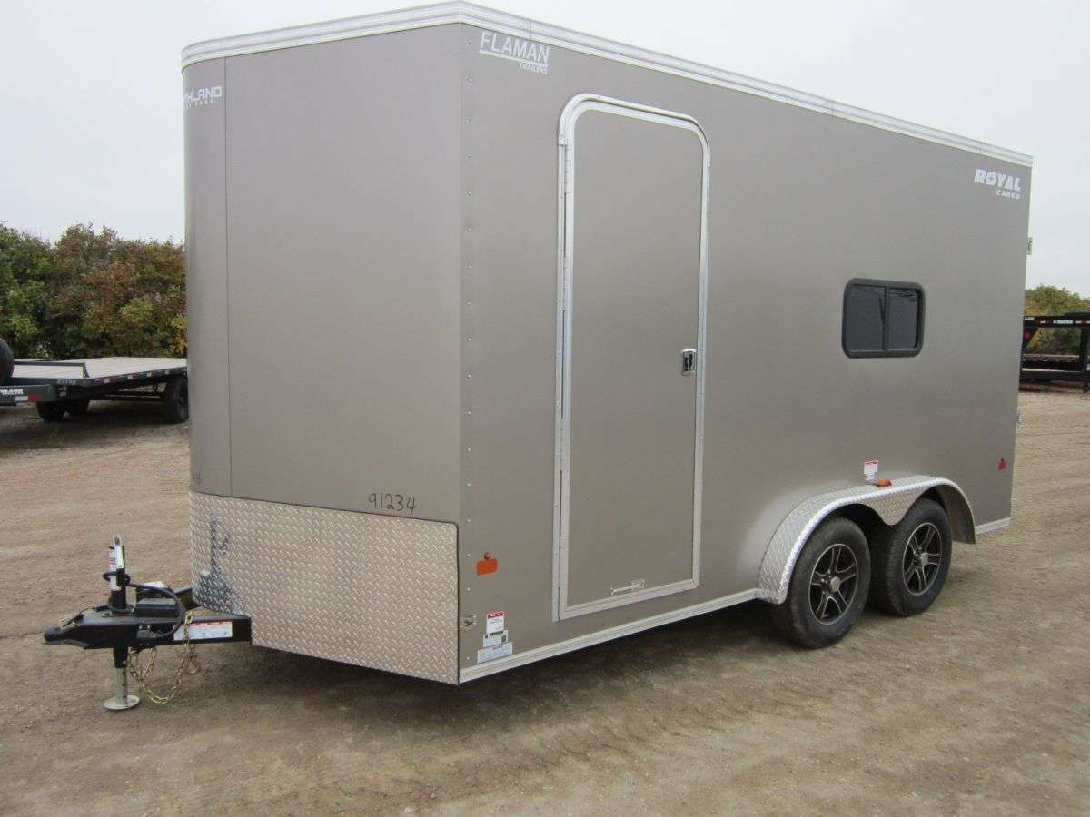 2024 Royal LCHT 7'6" x 14' + V-Nose Cargo