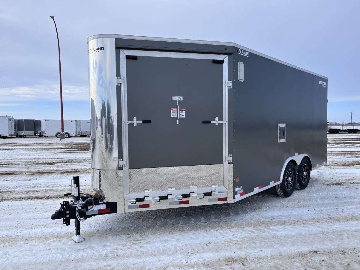 2024 Royal XR 8'6" x 16' + V-Nose Toy Hauler