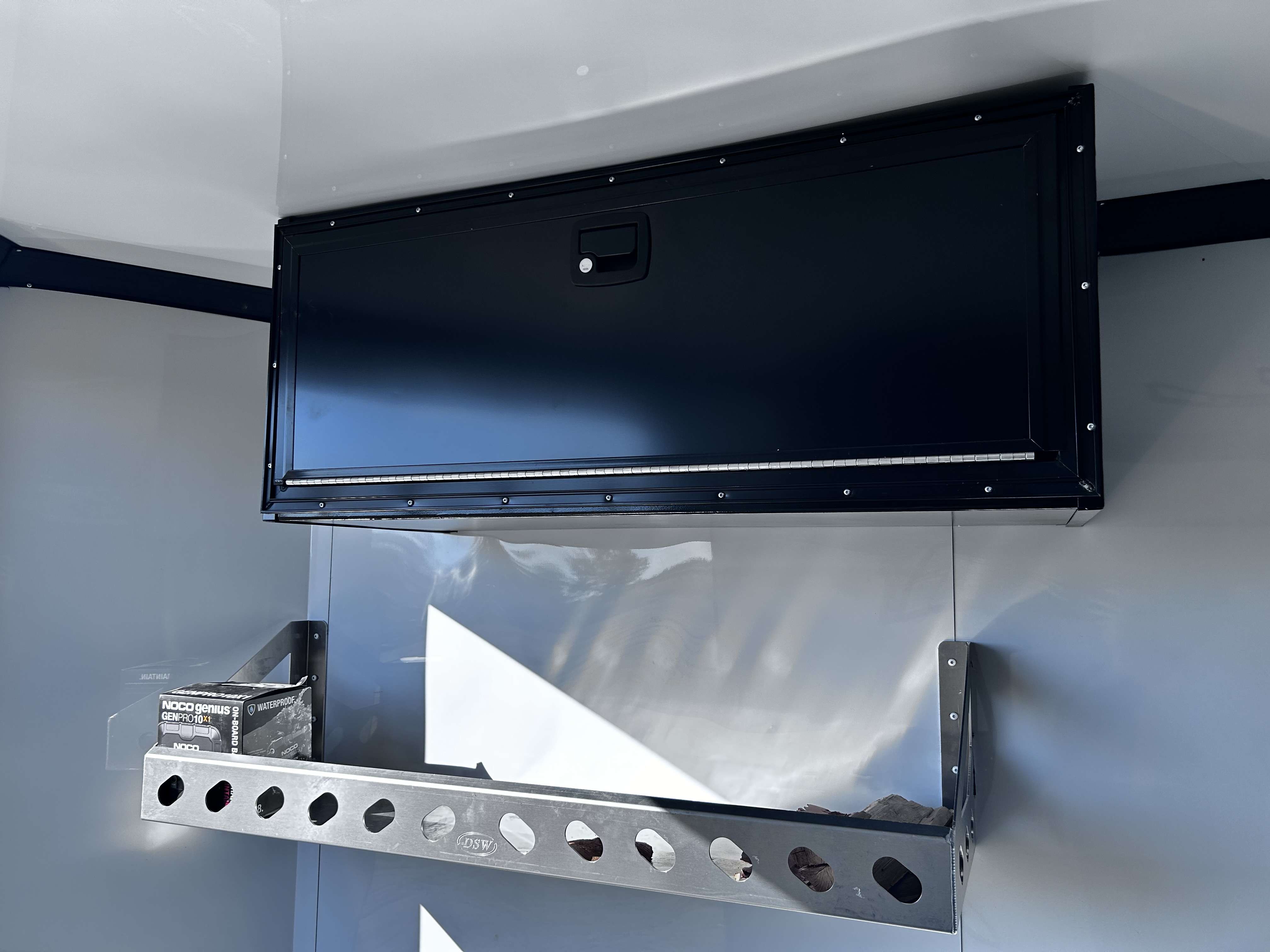 2024 Royal XR 8'6' x 20' Sled Trailer