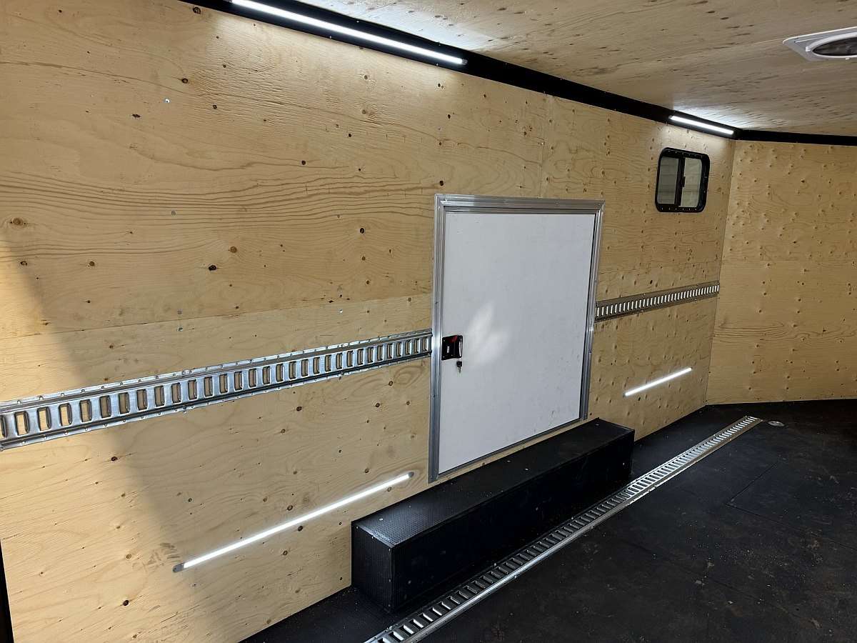 2024 Royal XR 8'x20' Enclosed Trailer w/ Escape Door