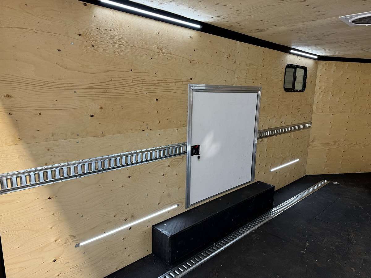 2024 Royal XR 8'x20' Fully Insulated Enclosed Trailer