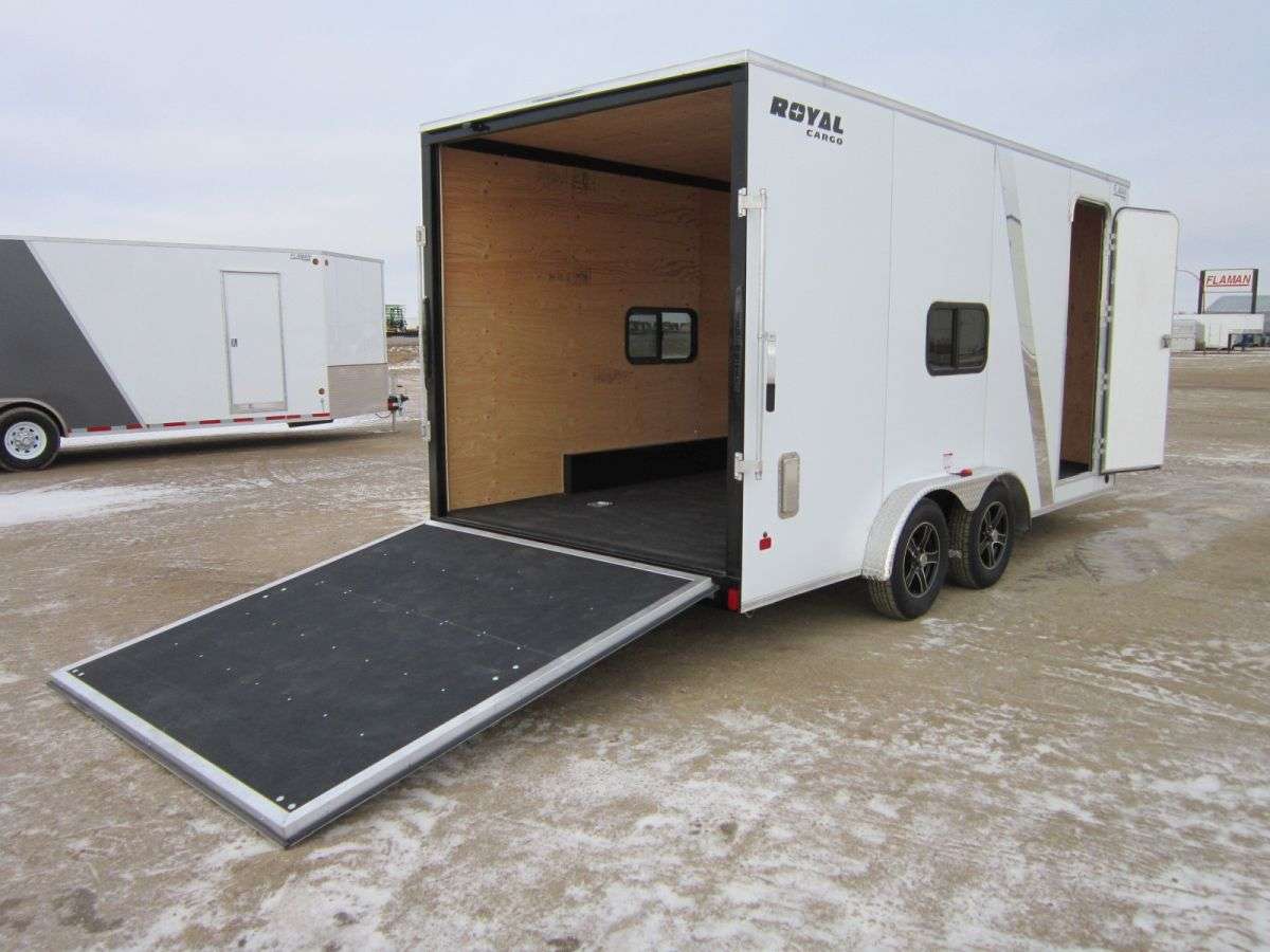 2024 Royal XRCH 7'6" x 16' + V-Nose Cargo Trailer