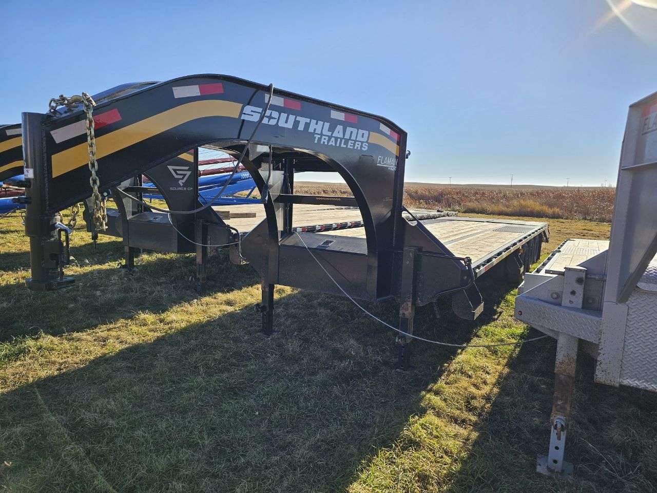 2024 Southland ETG 8'6" x 30' Beavertail Gooseneck