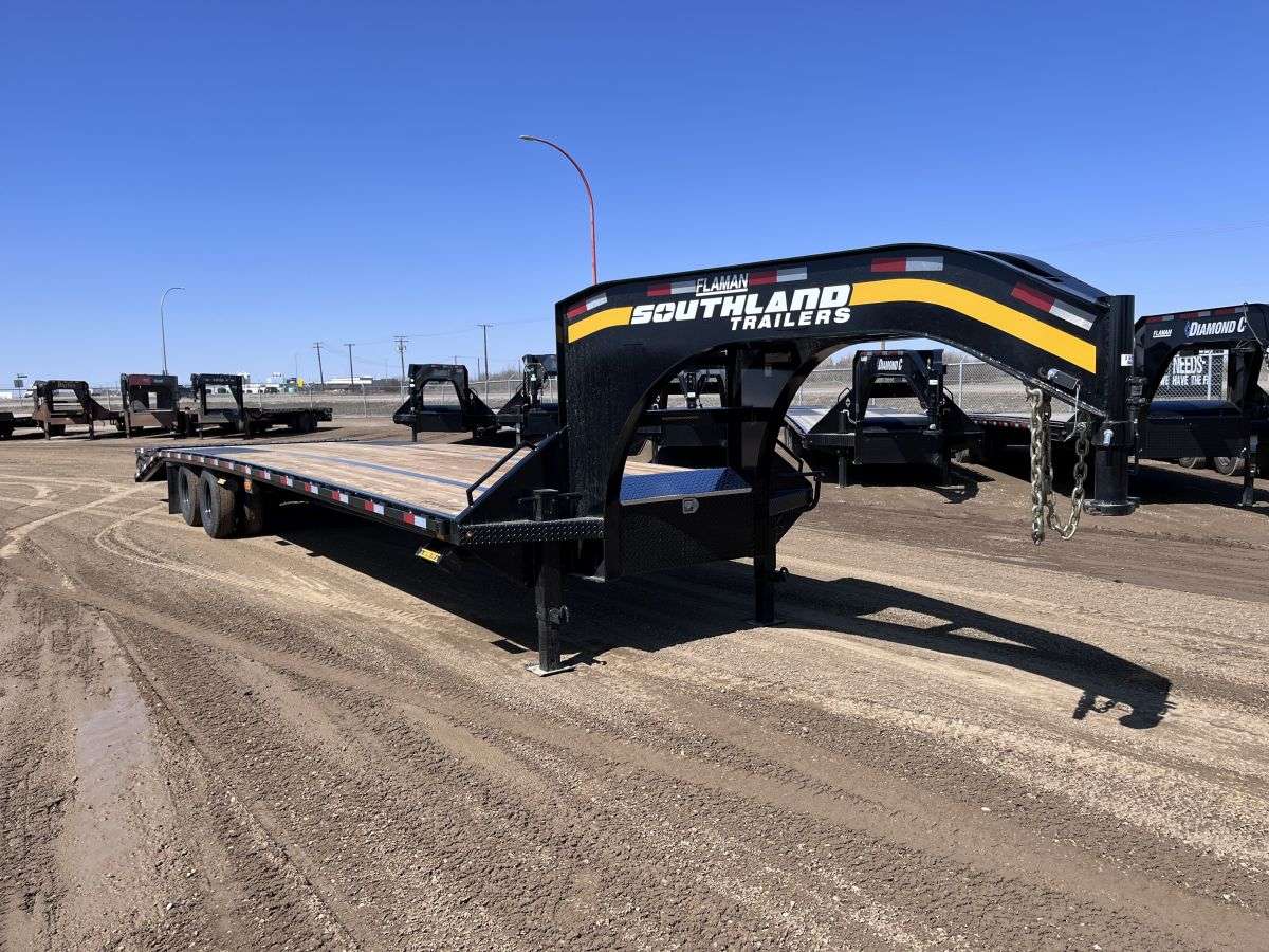 2024 Southland ETG 8'6" x 34' Gooseneck Beavertail Flat Deck