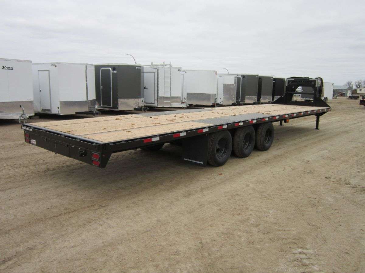 2024 Southland ETG 8'6" x 34' Gooseneck Flat Deck