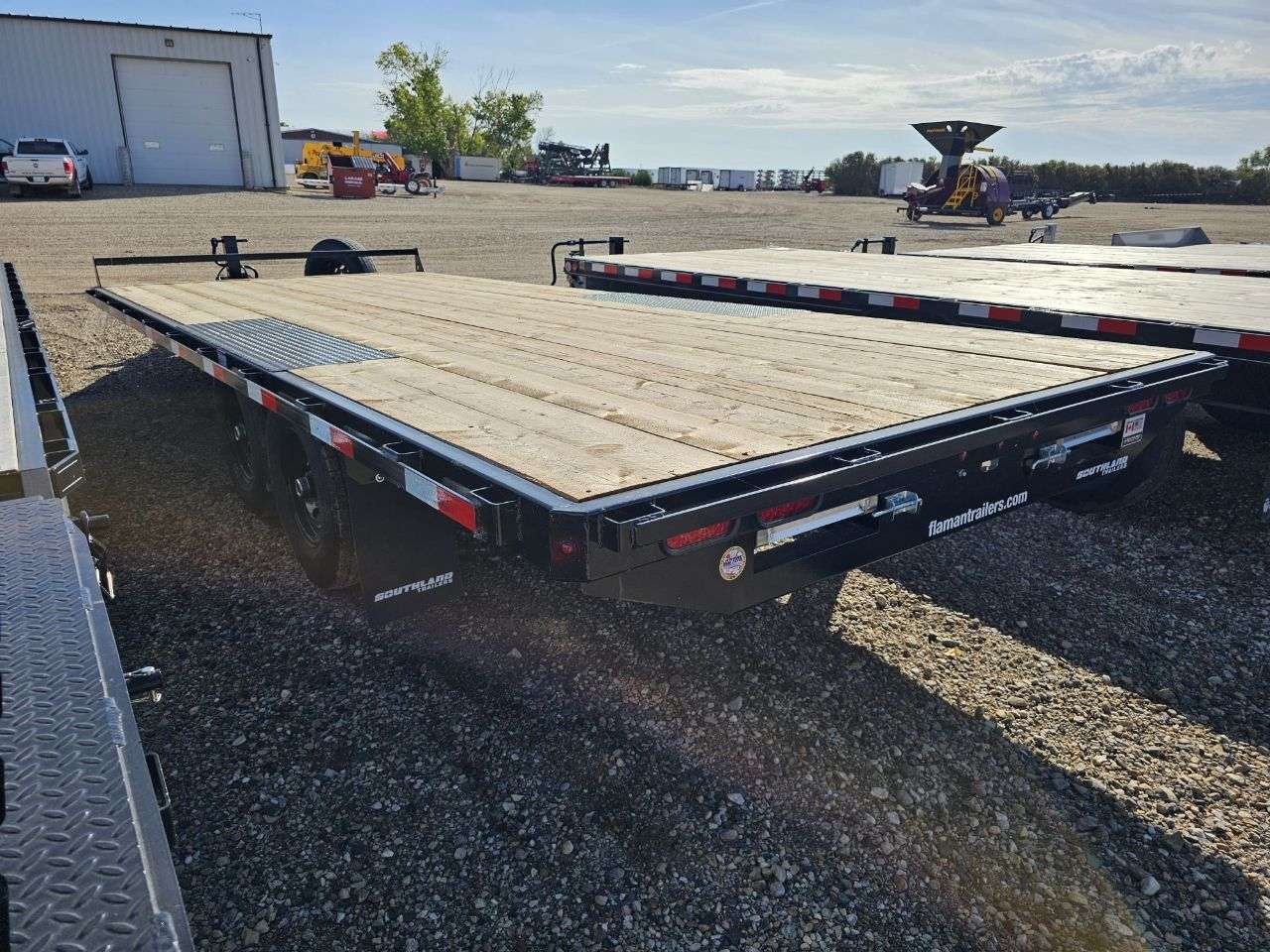 2024 Southland HBA 8'6" x 20' Deckover