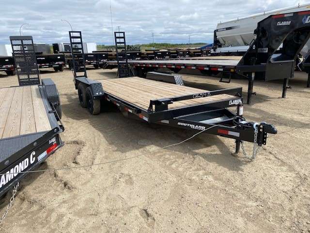 2024 Southland LBA 8'6" x 18' Beavertail Flat Deck