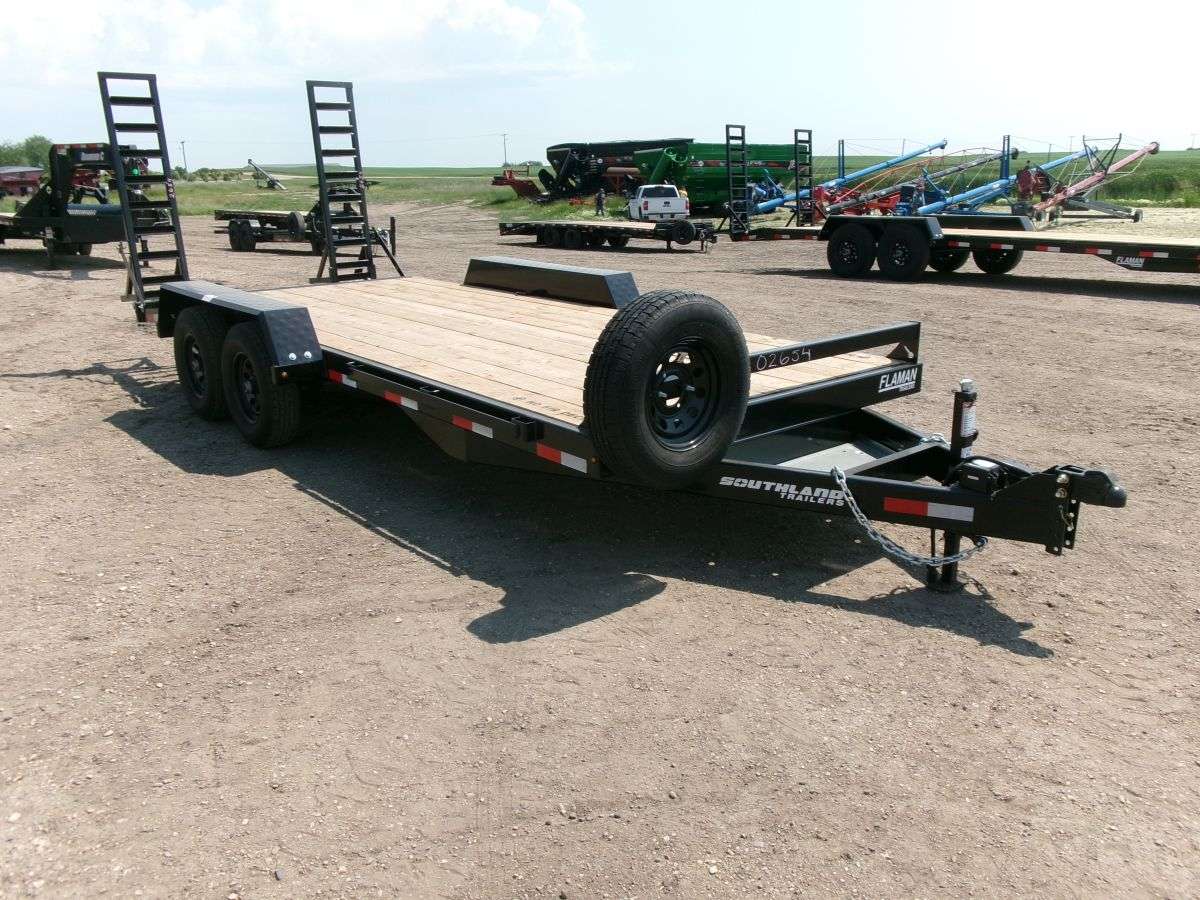 2024 Southland LBA 8'6" x 18' Beavertail Flat Deck