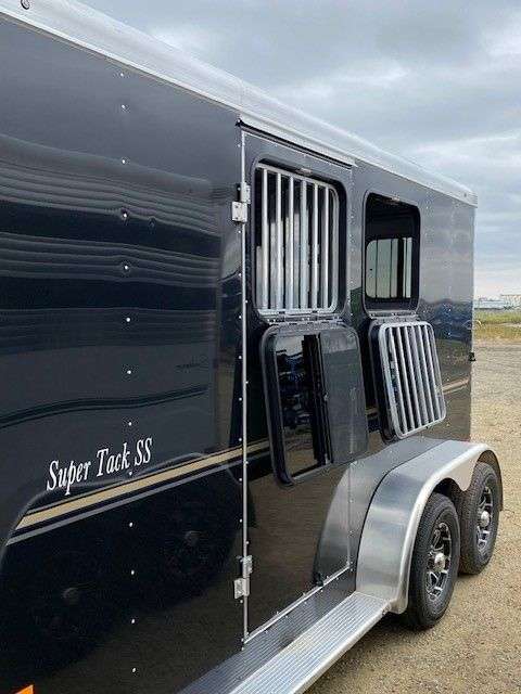 2024 Sundowner ST 6'9" x 13' 2 Horse Bumper Pull