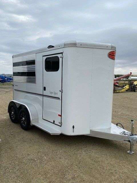 2024 Sundowner Super Sport 6'9" x 10' 2-Horse Bumper Pull