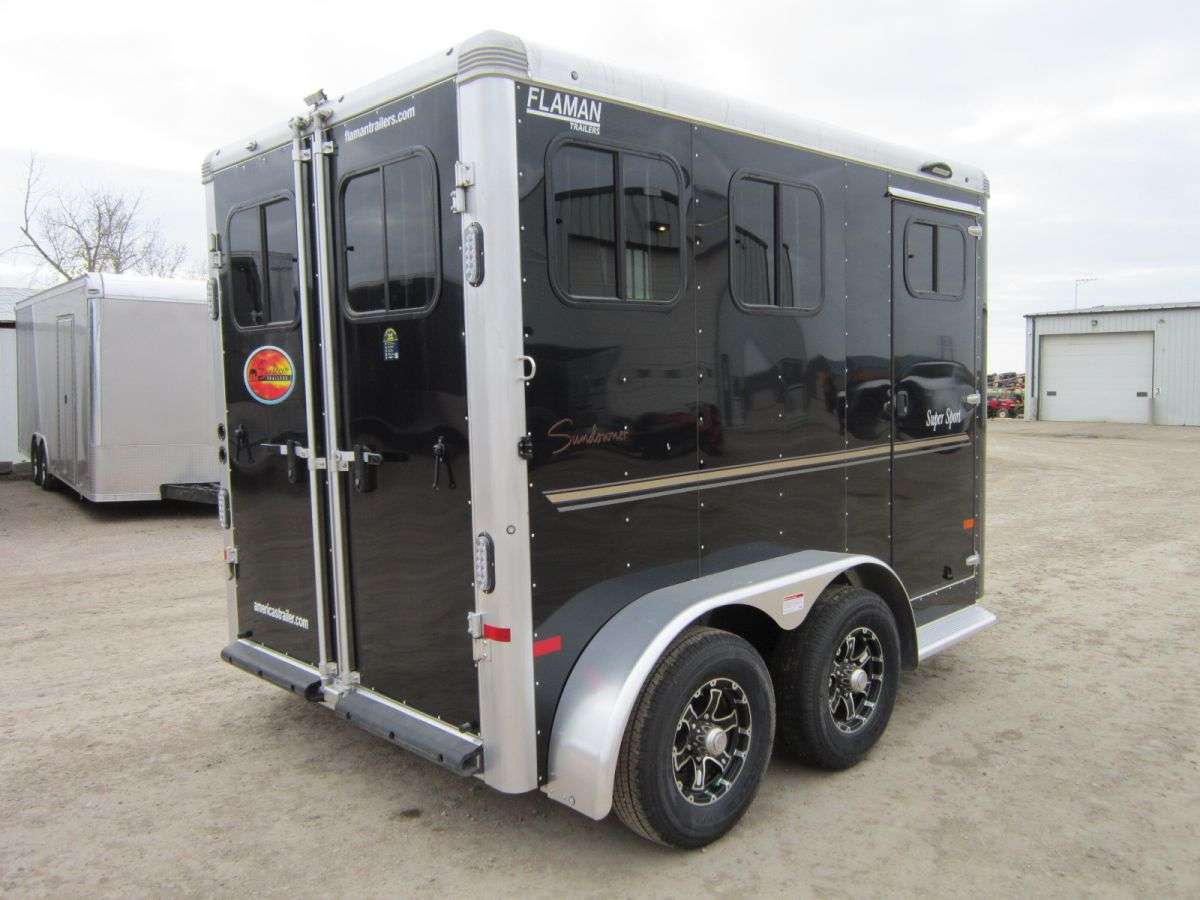 2024 Sundowner Super Sport 6'9" x 10' 2-Horse Bumper Pull