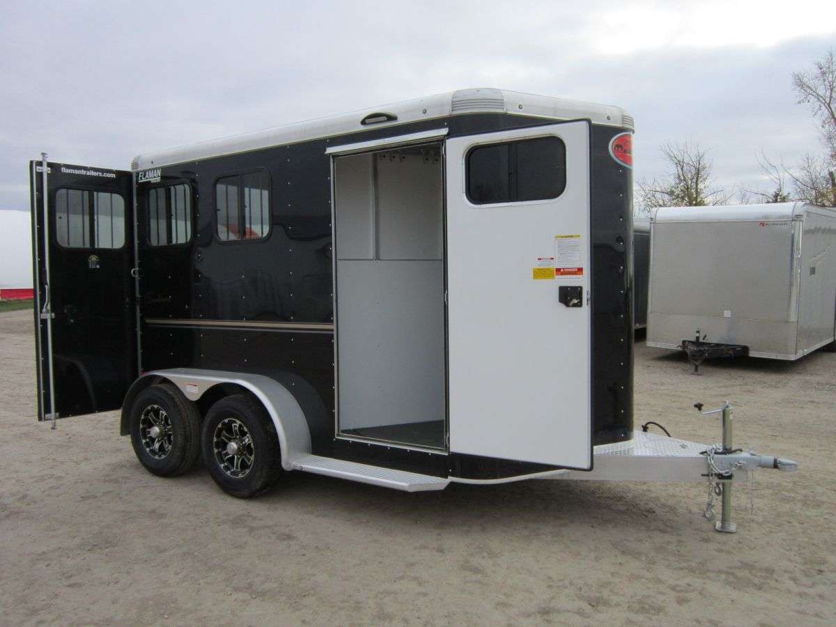 2024 Sundowner Super Sport 6'9" x 10' 2-Horse Bumper Pull