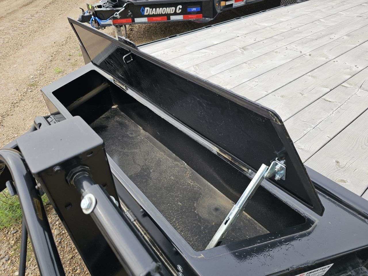 2024 Trailtech 8'6" x 20' Beavertail Flat Deck Trailer