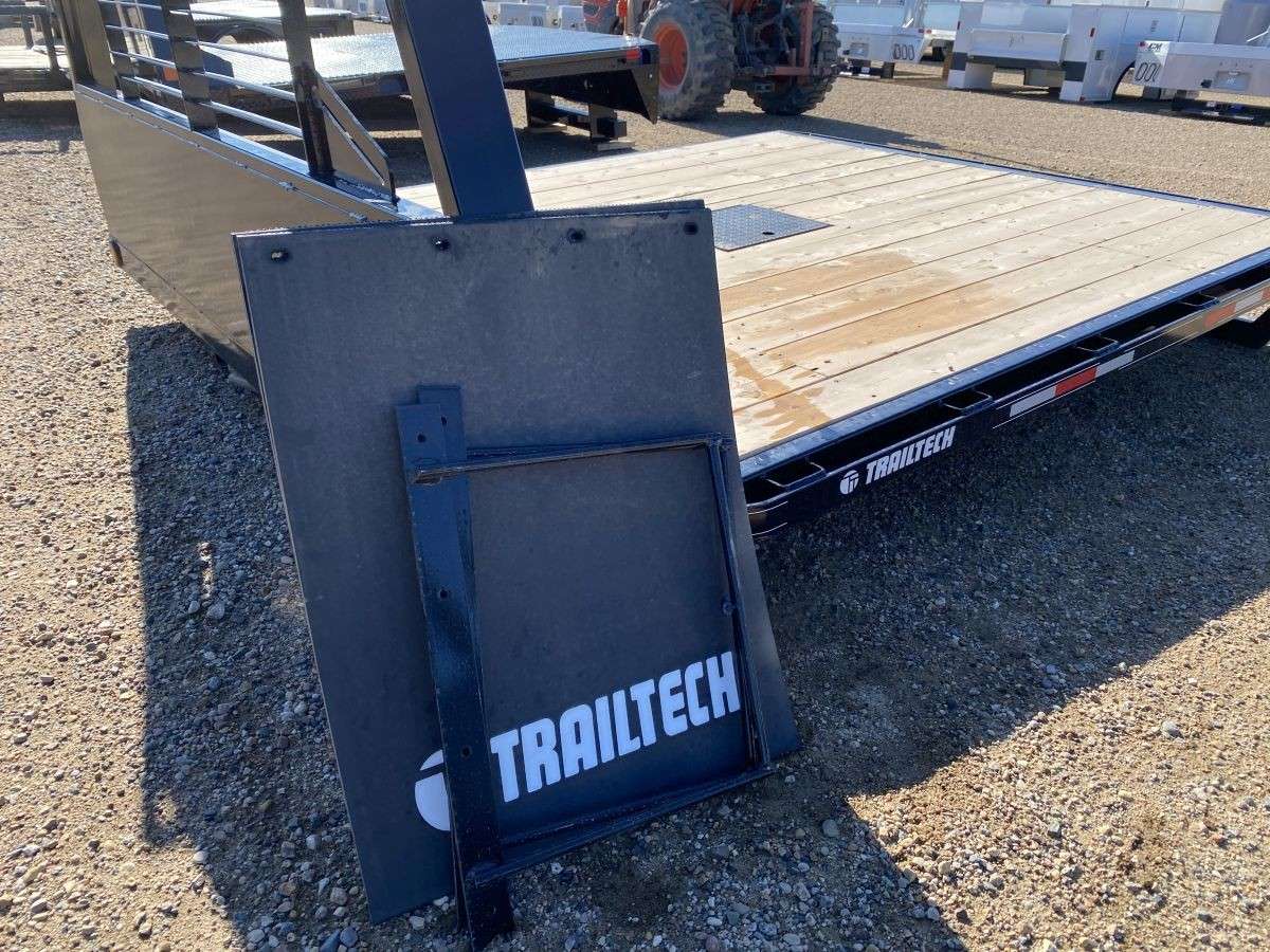 2024 Trailtech 8'x9' Truck Deck