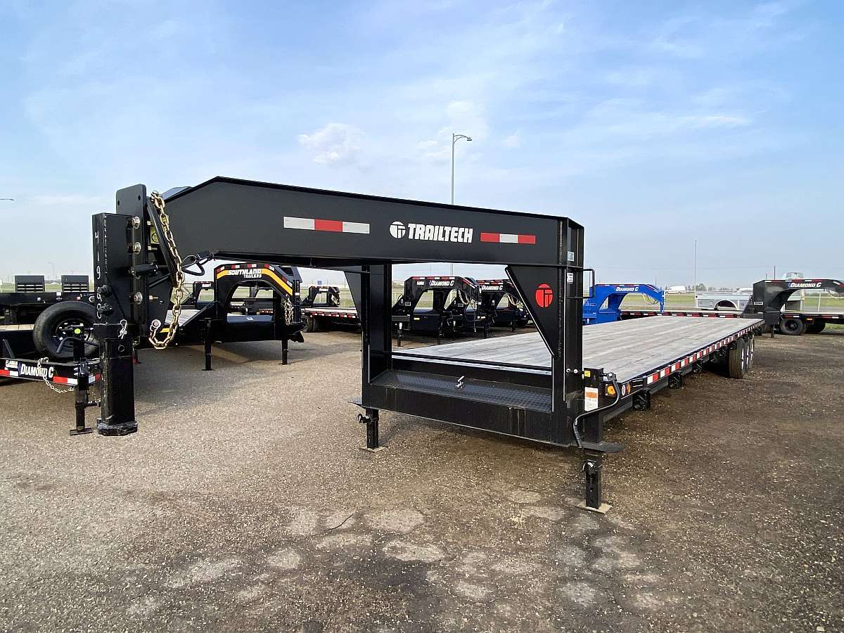 2024 Trailtech H370- 40' Gooseneck Trailer