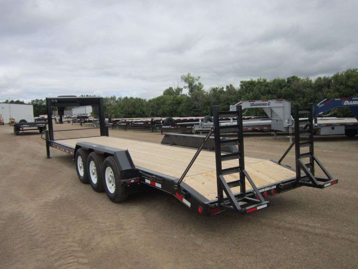 2024 Trailtech L370 8'5" x 28' Gooseneck Flat Deck