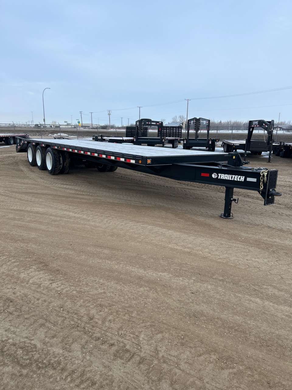 2024 Trailtech TD320 8'6" x 35' BT Pintle Flat Deck Trailer