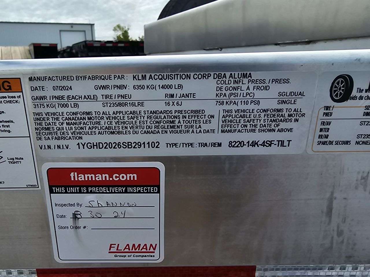2025 Aluma 8220T 79" x 20' Tilt Car Hauler
