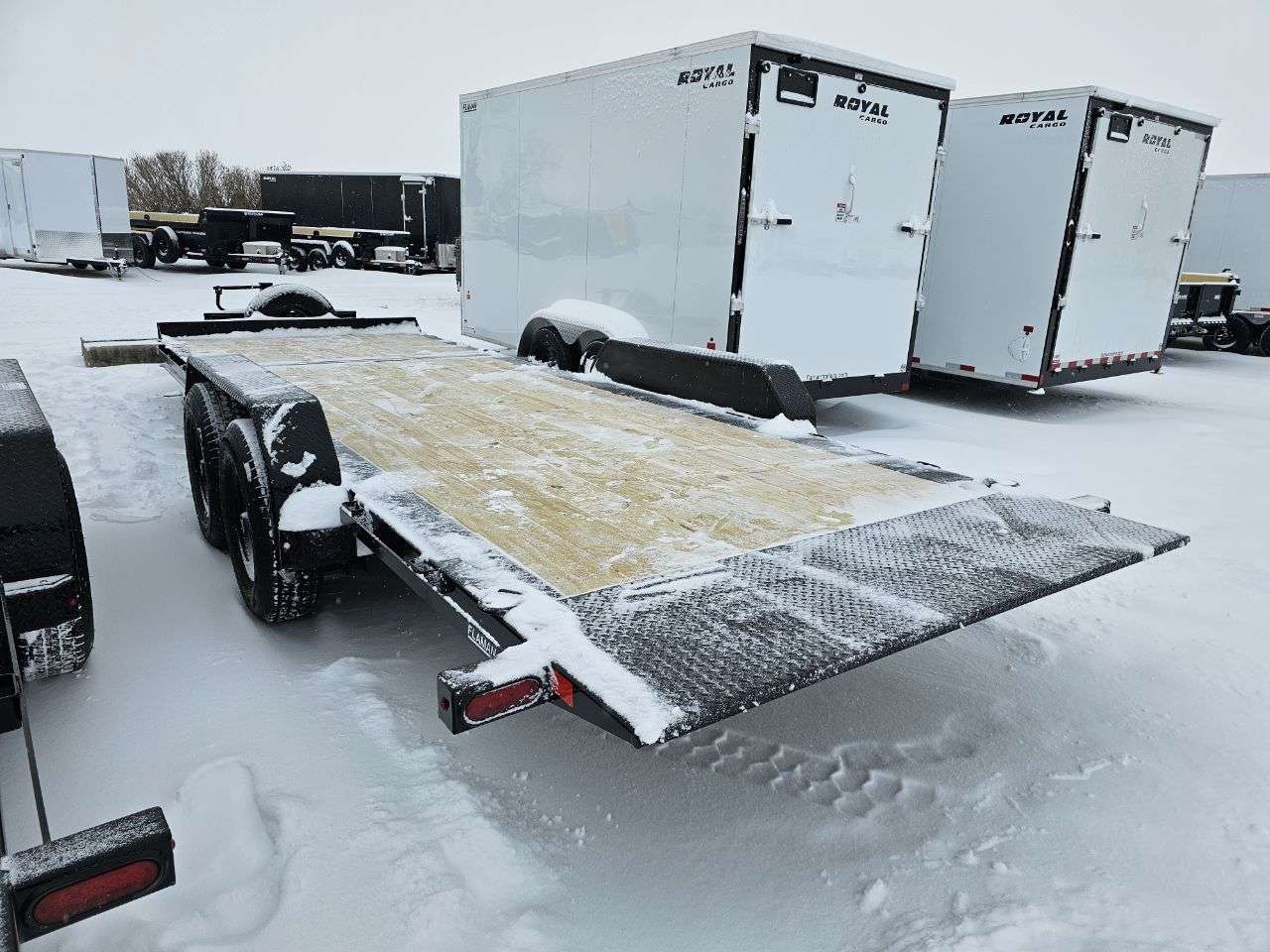 2025 Baseline HTL 8'6" x 22' Partial Tilt