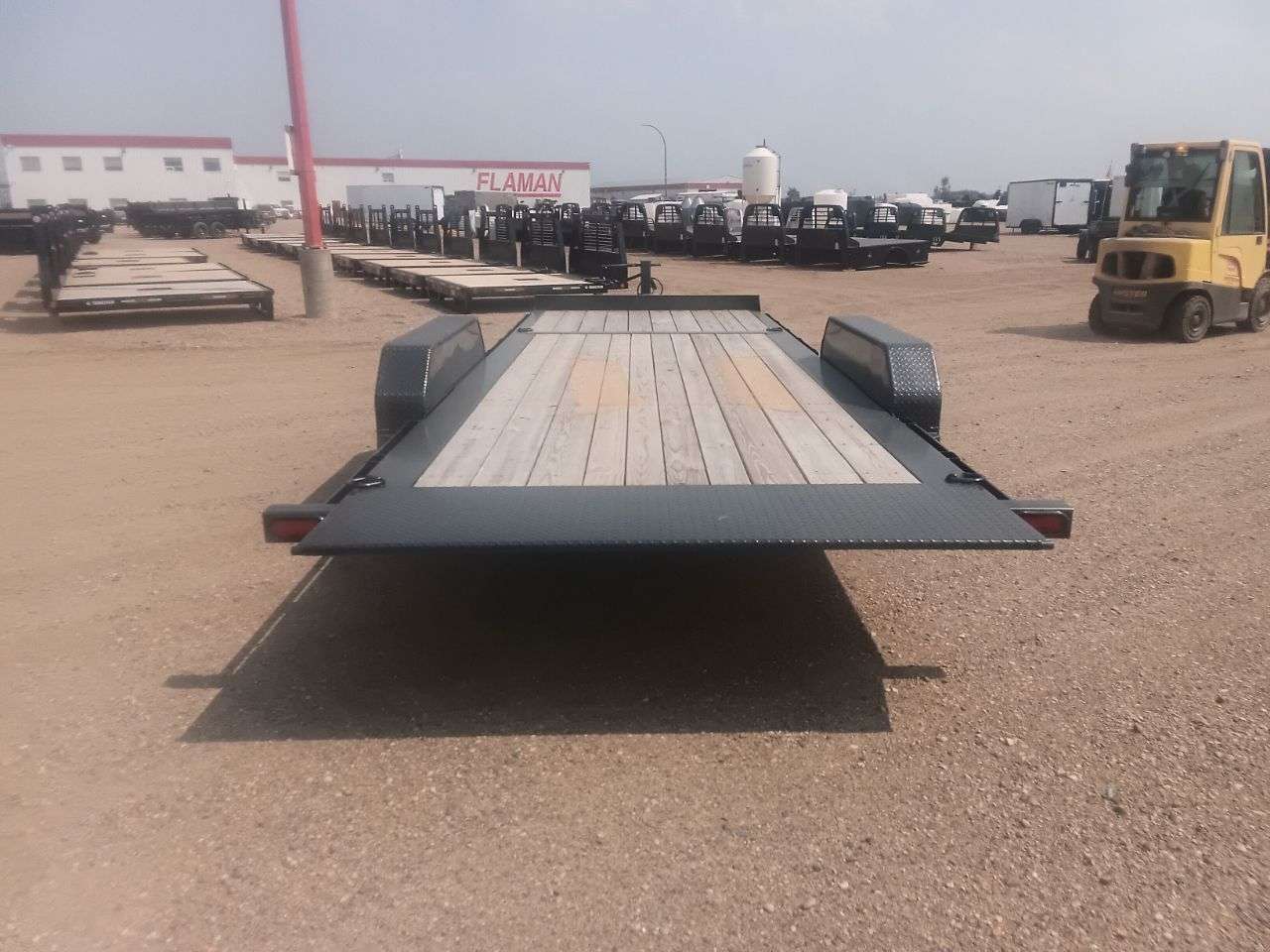 2025 Baseline HTL 8'6" x 22' Partial Tilt