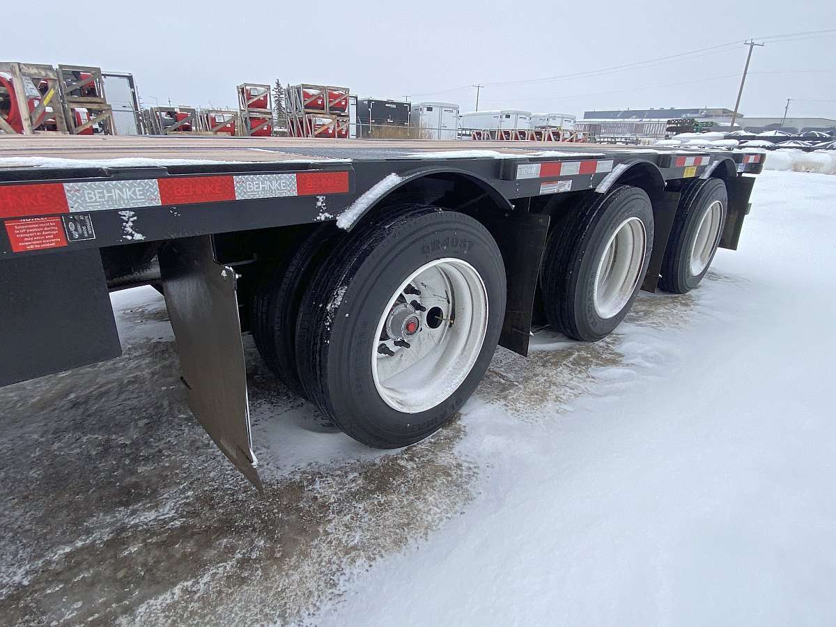 2025 Behnke 46' Step Deck Trailer