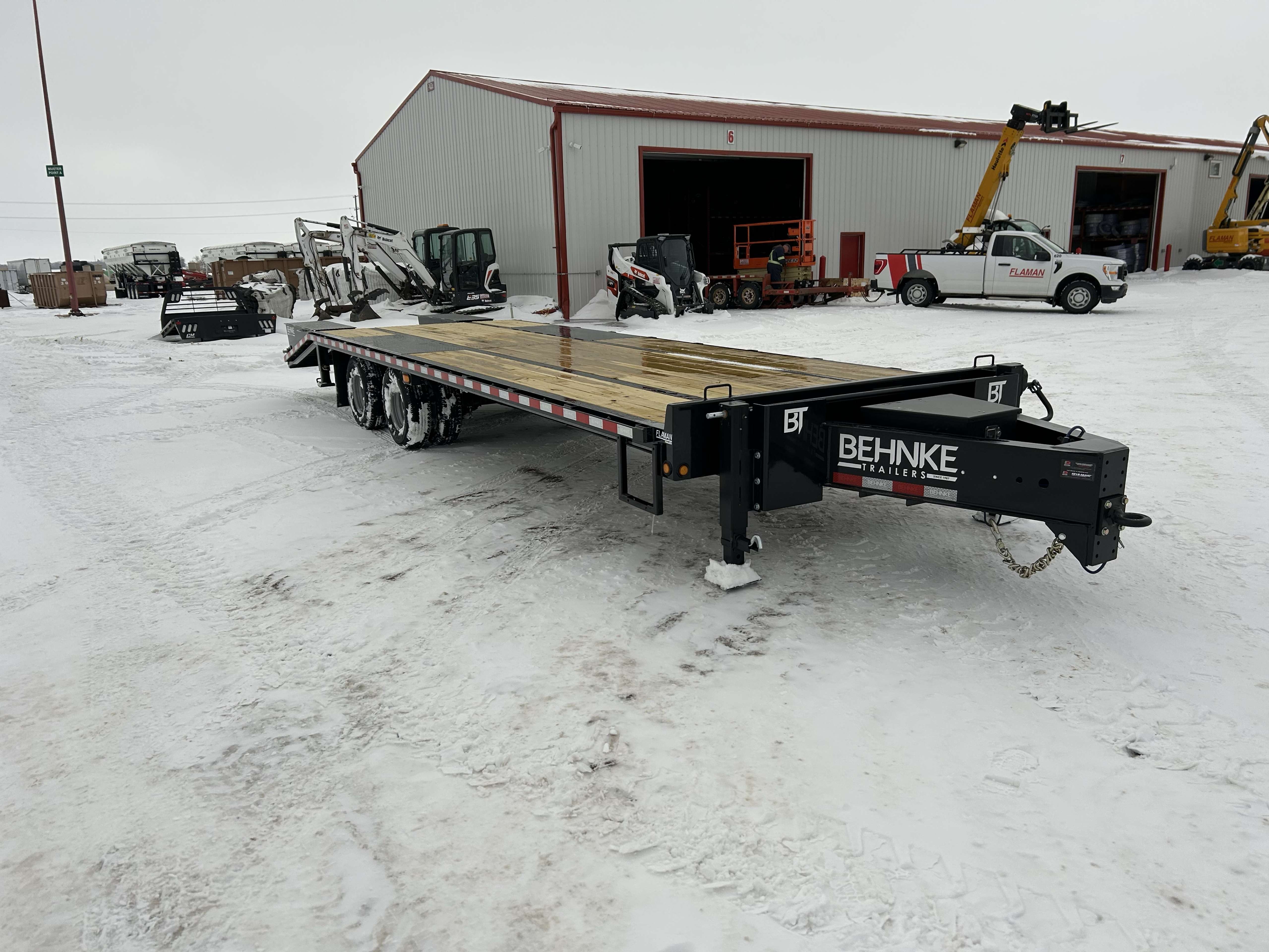 2025 Behnke FB 8'6" x 29' Pintle Flat Deck Trailer