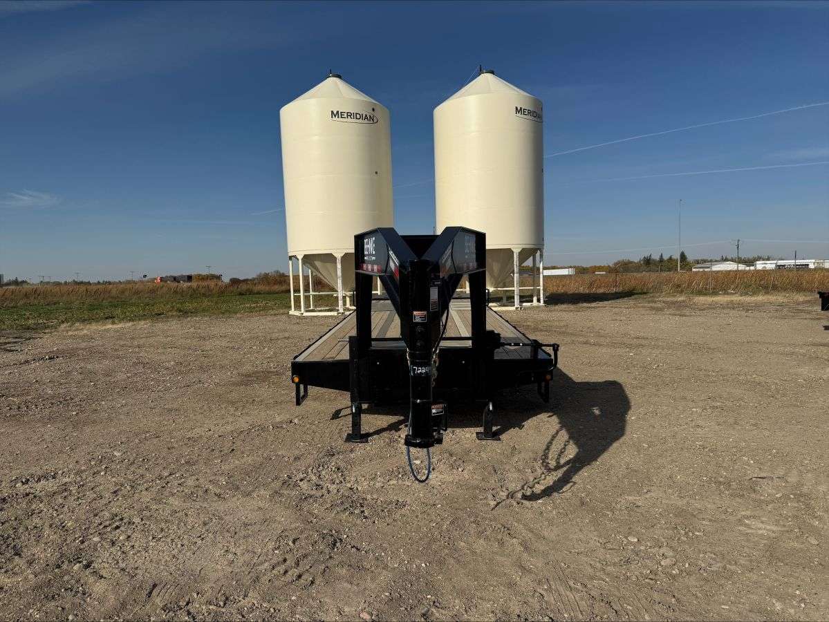 2025 Behnke FB 8'6" x 30' Gooseneck Flat Deck