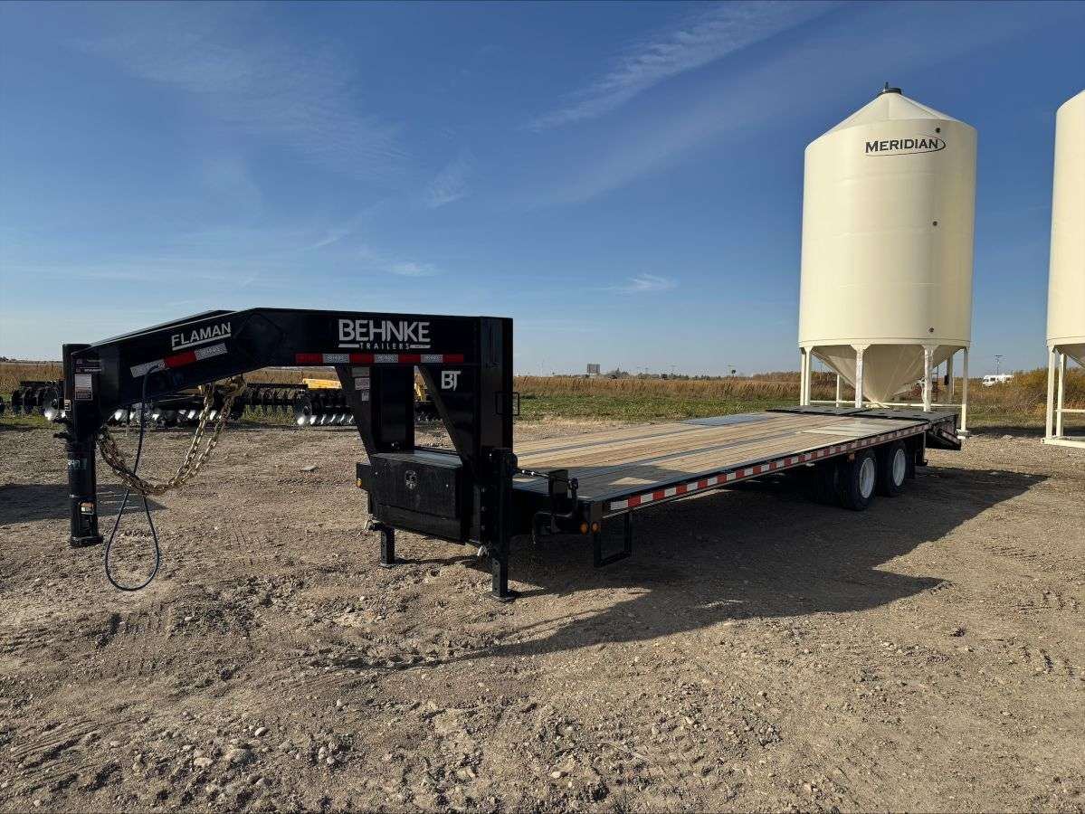 2025 Behnke FB 8'6" x 35' Gooseneck Flat Deck