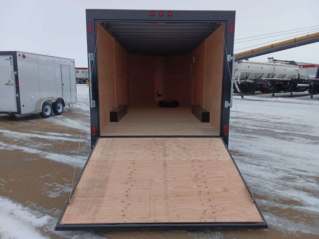 2025 CJay FX9 8'6" x 20' + V-Nose Cargo