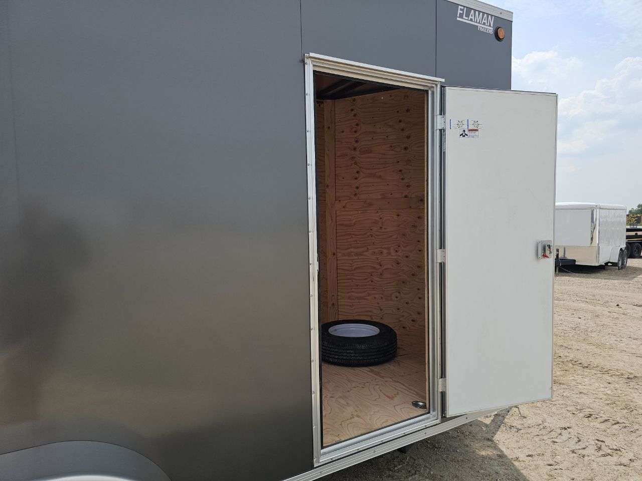 2025 CJay TXR 7' x 16' + V-Nose Cargo