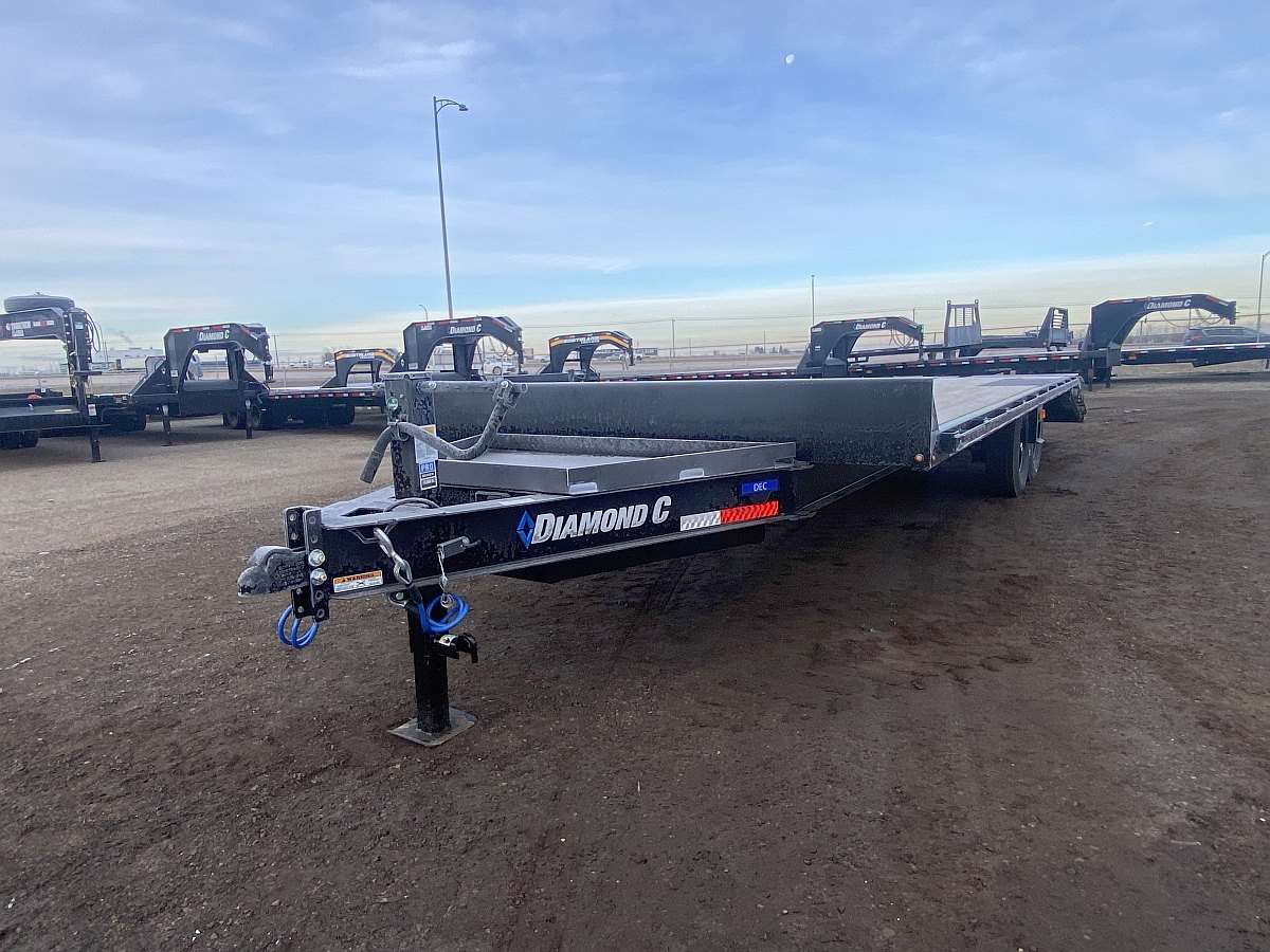 2025 Diamond C 24' Deck-Over Trailer