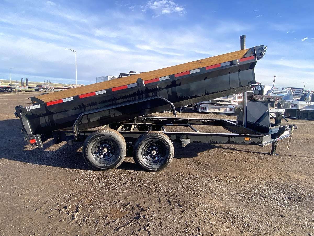 2025 Diamond C Baseline 14' Dump Trailer