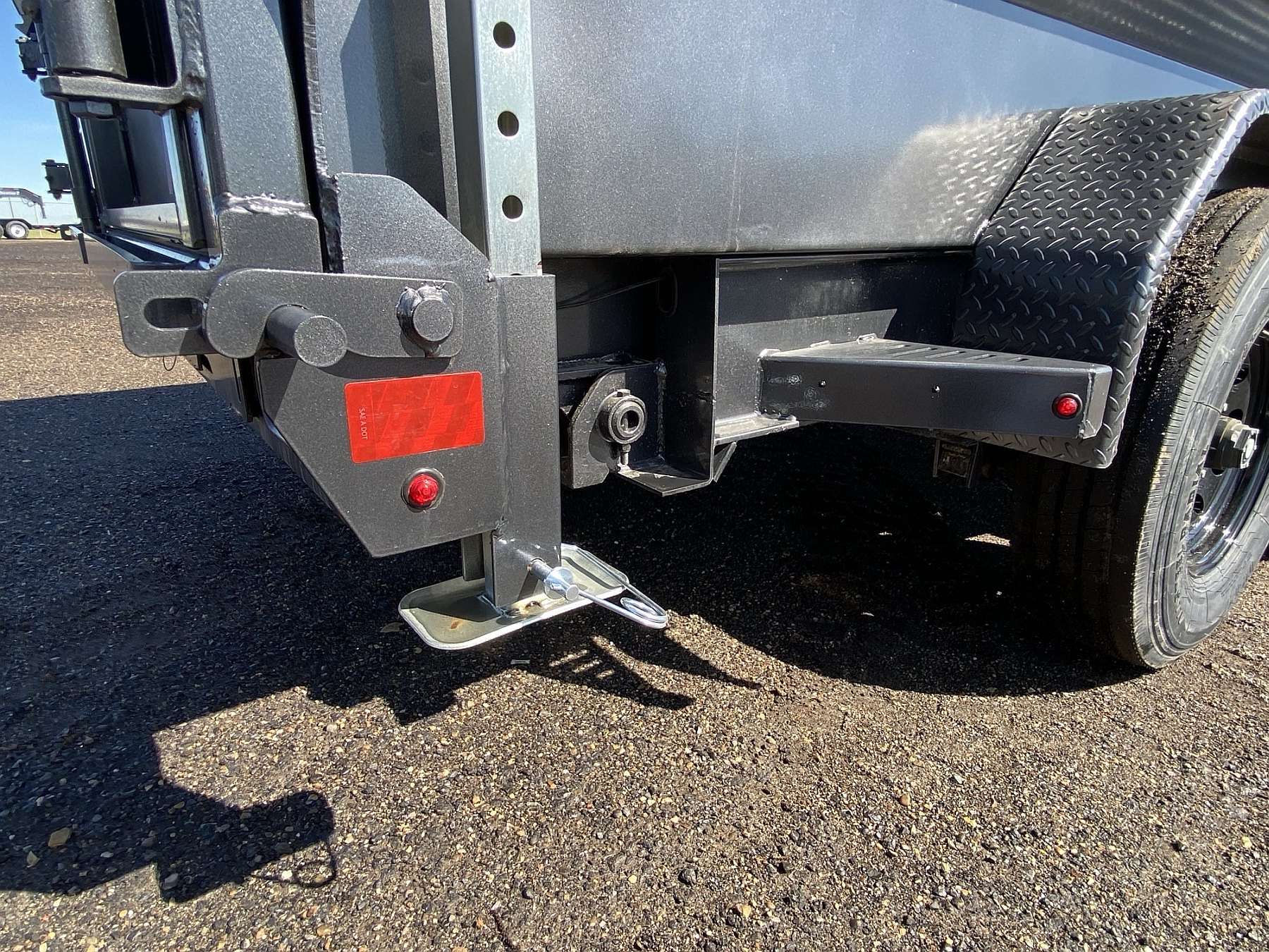 2025 Diamond C Baseline 14' HD Dump Trailer