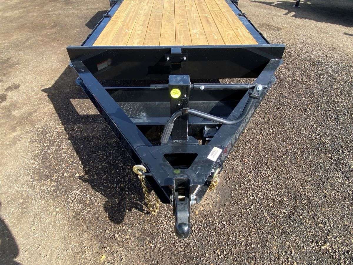 2025 Diamond C Baseline 20'  Low Profile Equipment Trailer