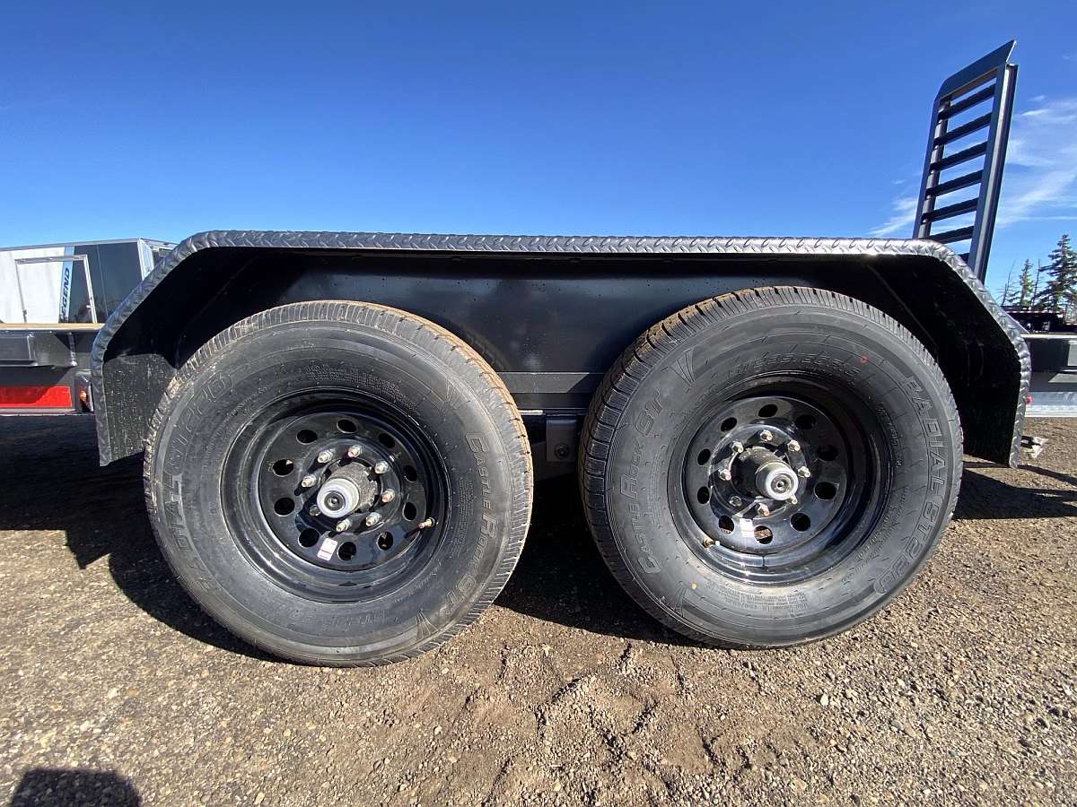 2025 Diamond C Baseline 20' Low Profile Equipment Trailer