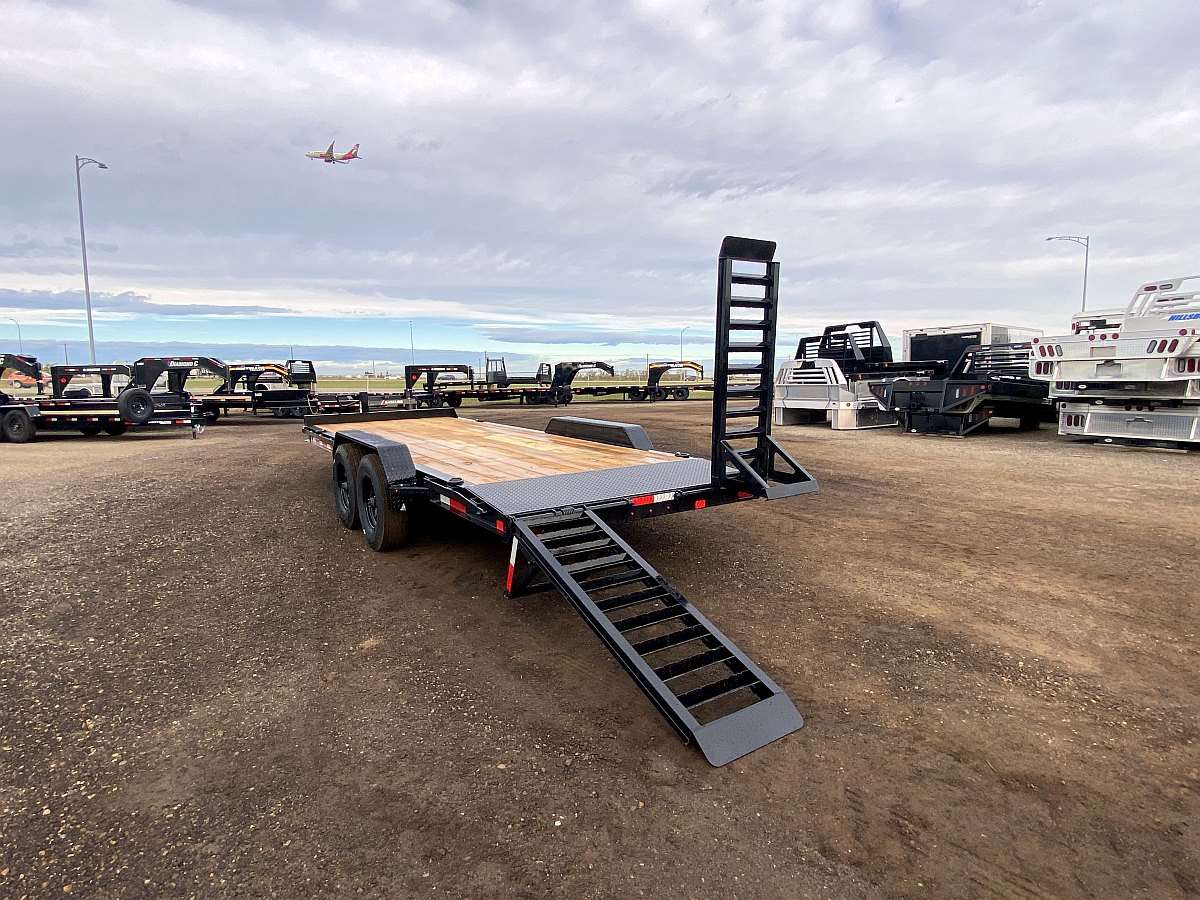 2025 Diamond C Baseline 20' Low Profile Equipment Trailer