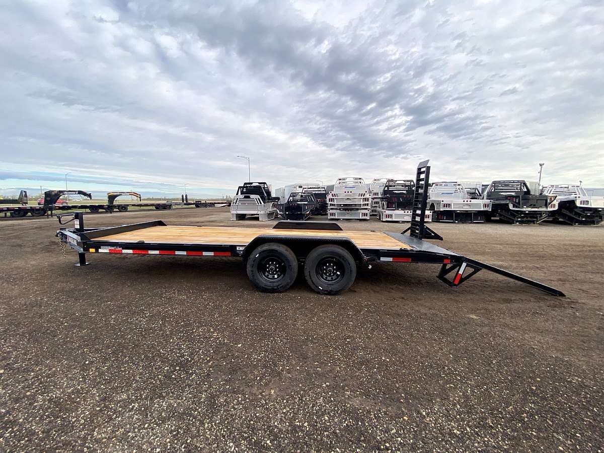 2025 Diamond C Baseline 20' Low Profile Equipment Trailer