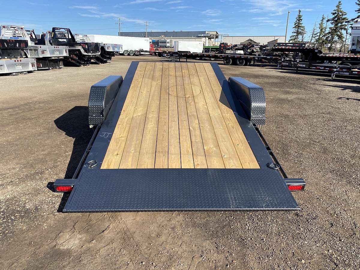 2025 Diamond C Baseline HD 20' Tilt Deck Trailer