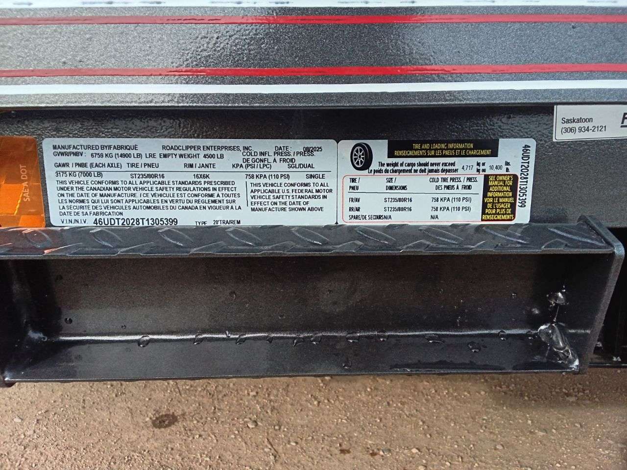 2025 Diamond C DET 8'6" x 20' Full Tilt Trailer