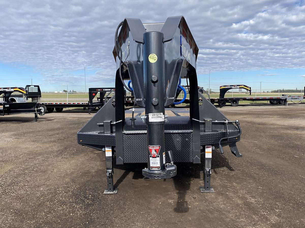 2025 Diamond C FMAX210SS-28' Gooseneck Trailer