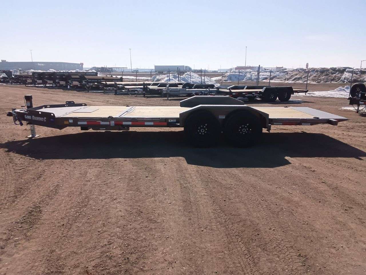 2025 Diamond C HDT 8'6" x 20' Partial Tilt Trailer