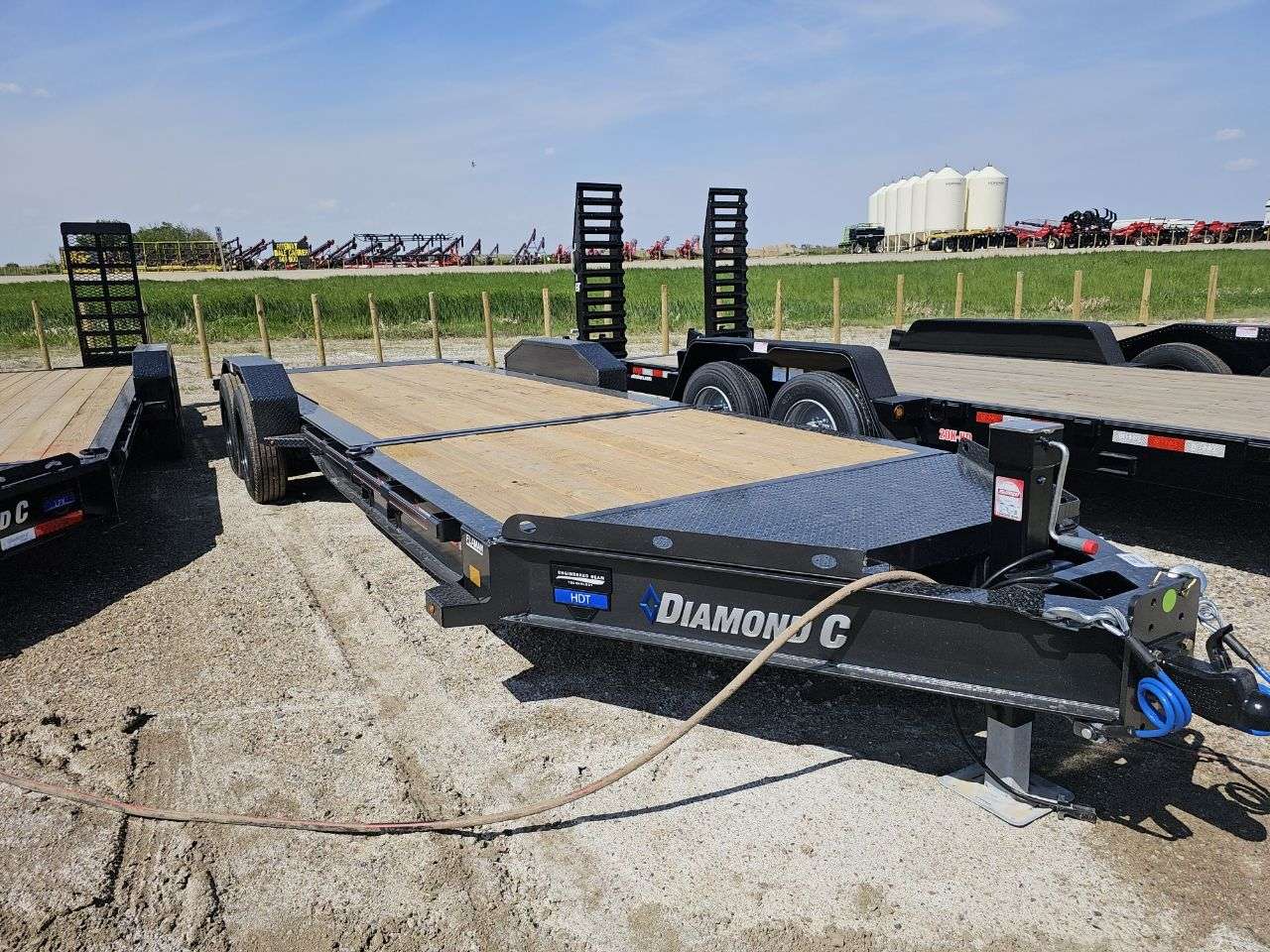 2025 Diamond C HDT 8'6" x 22' Partial Tilt