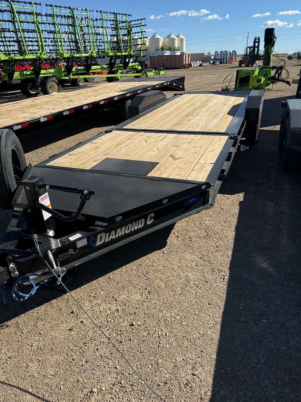 2025 Diamond C HDT 8'6" x 22' Partial Tilt Trailer
